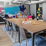 Moxy מלון