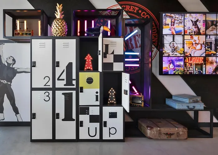 Moxy 3* 拉西约塔
