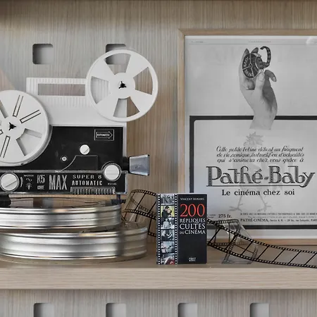 Hotel B&B Home La Ciotat 3*