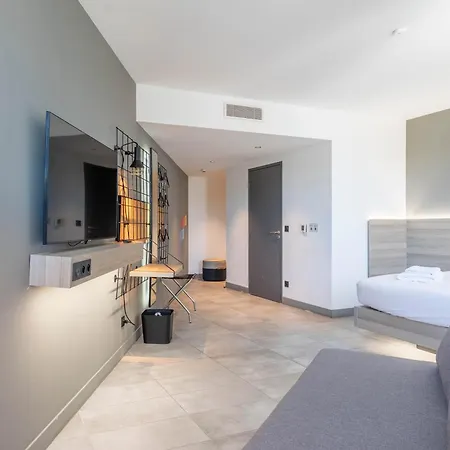 Hotel B&B Home La Ciotat