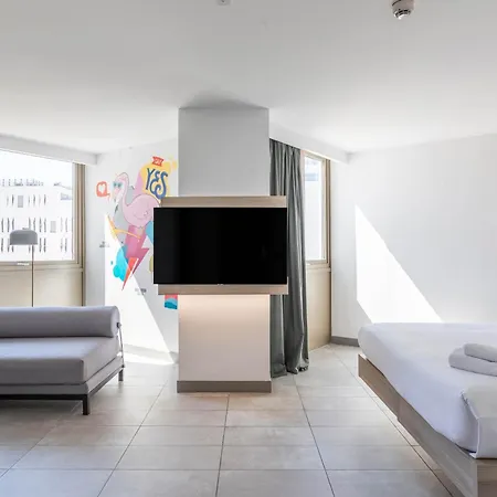 Hotel B&B Home La Ciotat