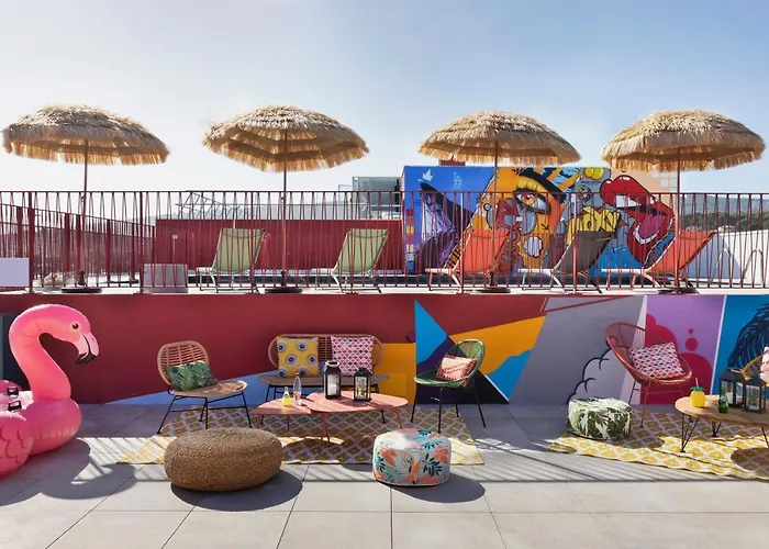 Moxy Hotel